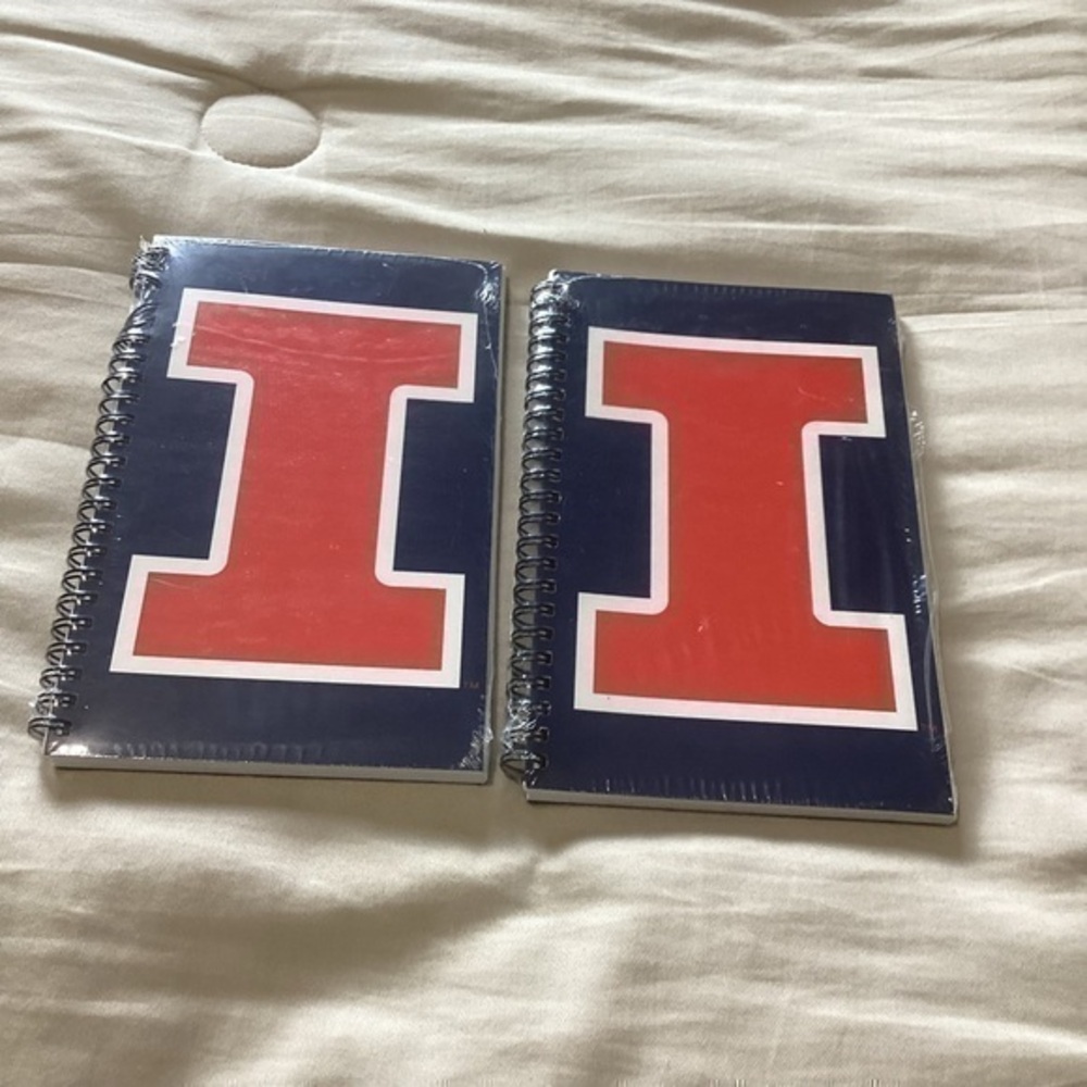Illinois Fighting Illini spiral Notebooks new in packages.University of Illinois
